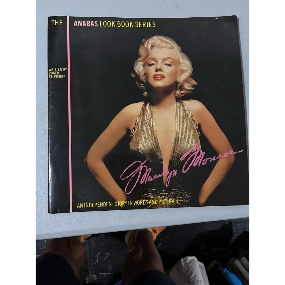 Marilyn Monroe The Anabas Look Book Series Angleterre 1985